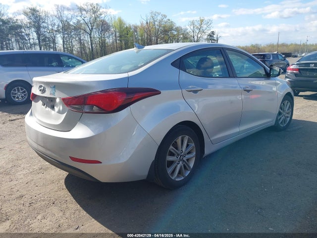 Hyundai ELANTRA SE 2015 5NPDH4AE4FH606554 Image 4