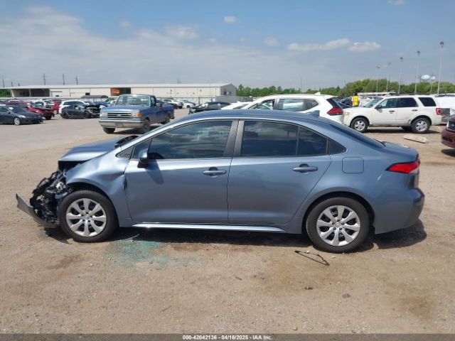 5YFB4MDE6RP151325 Toyota COROLLA LE