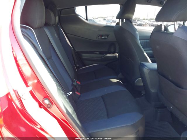 JTNKHMBX3L1066720 Toyota C-HR XLE