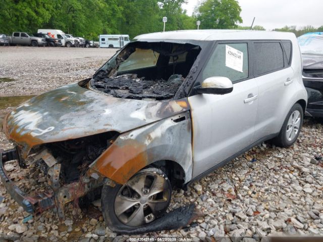 KNDJN2A29F7807103 KIA Soul