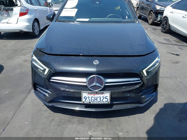 W1K3G5BB1MJ293241 Mercedes-Benz m260