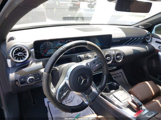 W1K3G5BB1MJ293241 Mercedes-Benz m260
