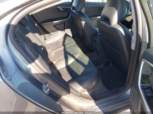 YV126MFK3G2395002 Volvo S60 T5 Drive-e Premier