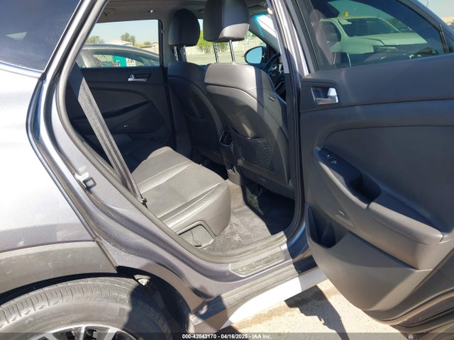 KM8J33AL6KU057820 Hyundai Tucson Ultimate