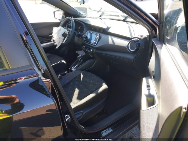 3N1CP5CU4KL494389 Nissan 2019