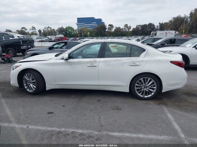 JN1EV7BPXMM705982 Infiniti 3.0l t