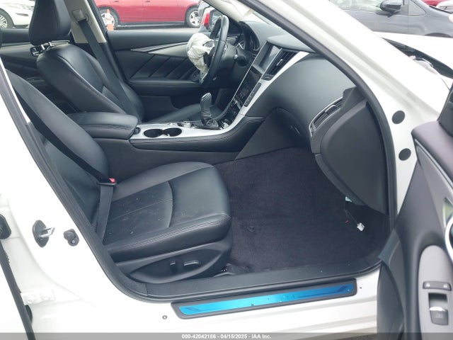 JN1EV7BPXMM705982 Infiniti 3.0l t