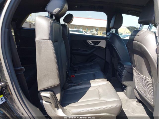 WA1AHAF78KD020753 Audi Q7 45 Premium/45 Se Premium