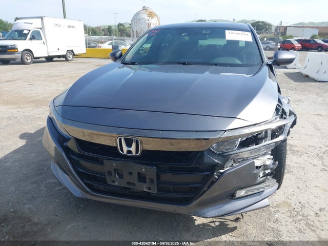 1HGCV1F35JA135185 Honda Accord Sport