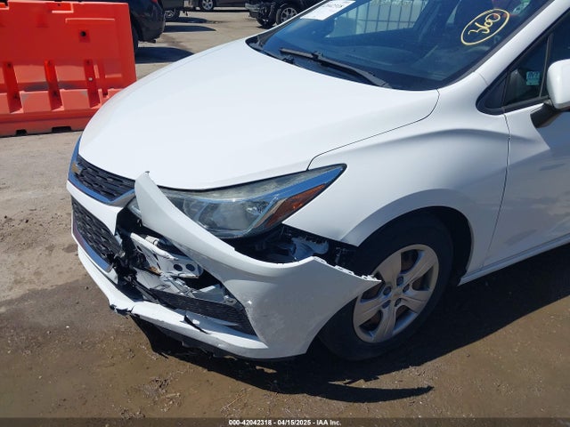 1G1BC5SM8H7254354 Chevrolet Cruze Ls Auto
