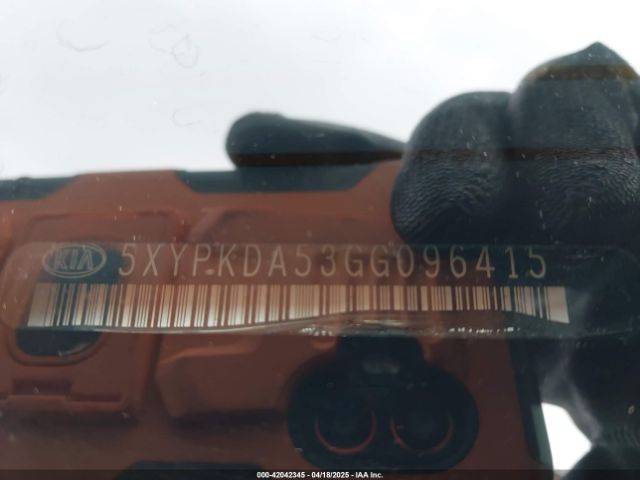 5XYPKDA53GG096415 KIA Sorento 3.3l Sxl