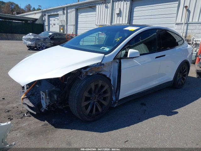 2022 TESLA MODEL X 7SAXCDE58NF342776 Photo 1