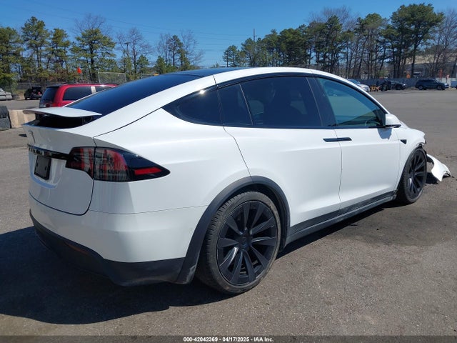 2022 TESLA MODEL X 7SAXCDE58NF342776 Photo 3