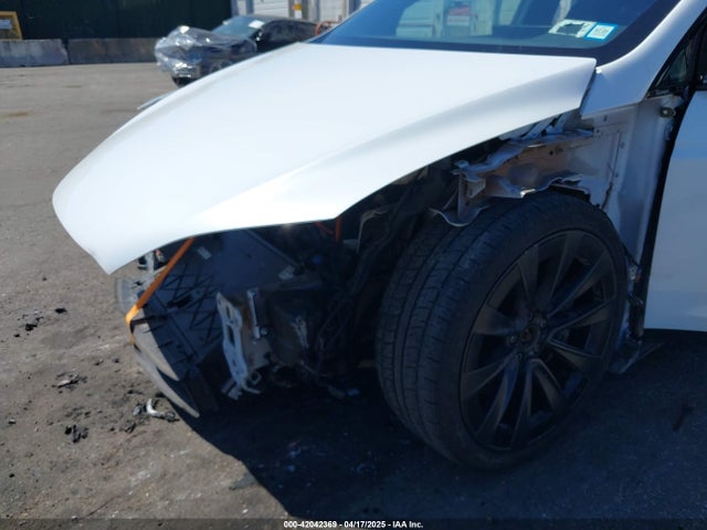 2022 TESLA MODEL X 7SAXCDE58NF342776 Photo 5