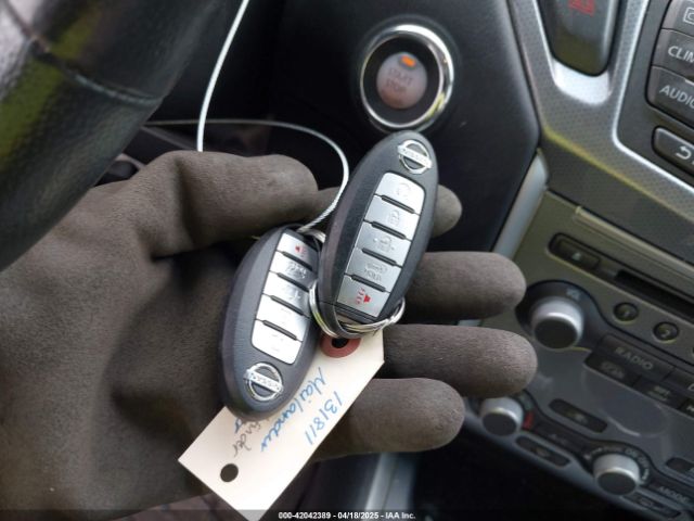 5N1DR2MM4HC665702 Nissan Pathfinder Sl