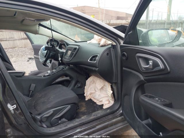 1C3CCCAB6FN569618 Chrysler 200 Limited