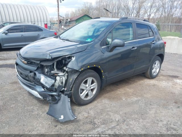 KL7CJLSB1JB581828 Chevrolet Trax Lt