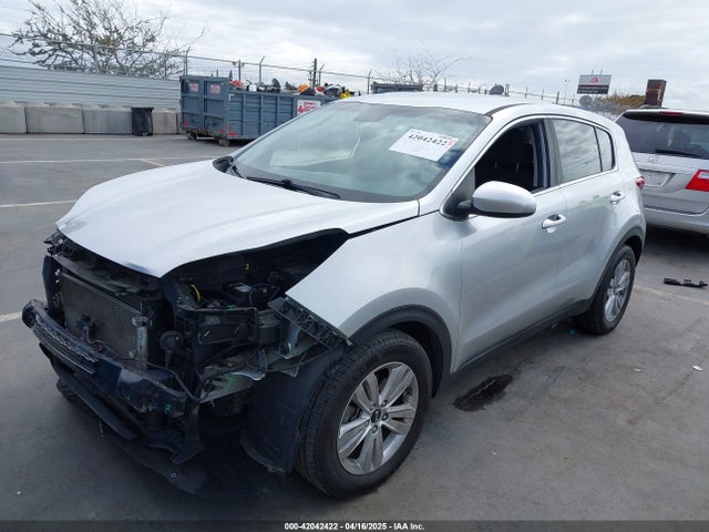 KNDPM3ACXJ7483437 KIA Sportage Lx