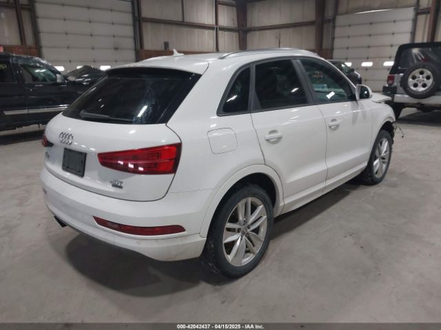 WA1ECCFS0HR009385 Audi Q3 2.0t Premium