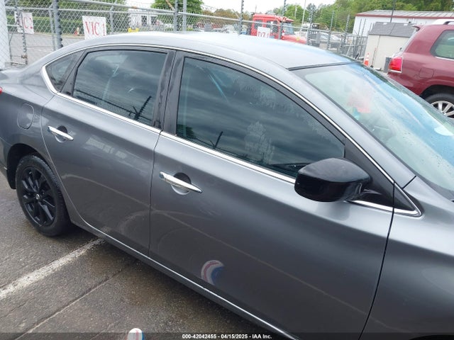 3N1AB7APXJY232795 Nissan SENTRA S