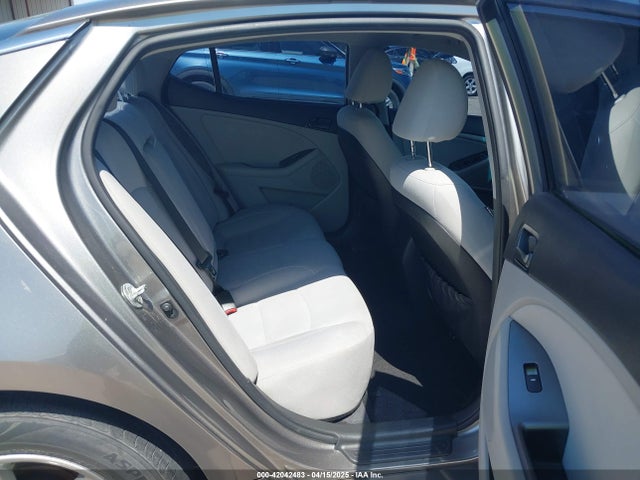 5XXGM4A74FG411866 KIA Optima Lx