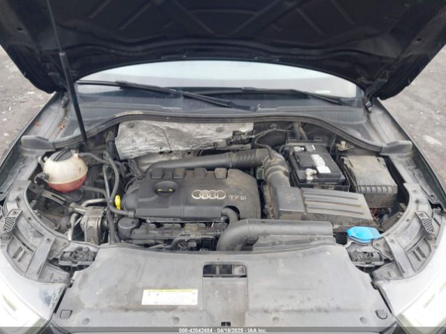 WA1EFCFS6FR012425 Audi Q3 2.0t Premium Plus