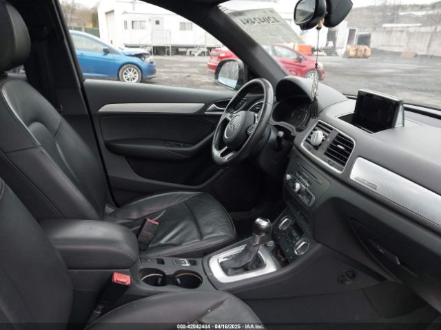 WA1EFCFS6FR012425 Audi Q3 2.0t Premium Plus