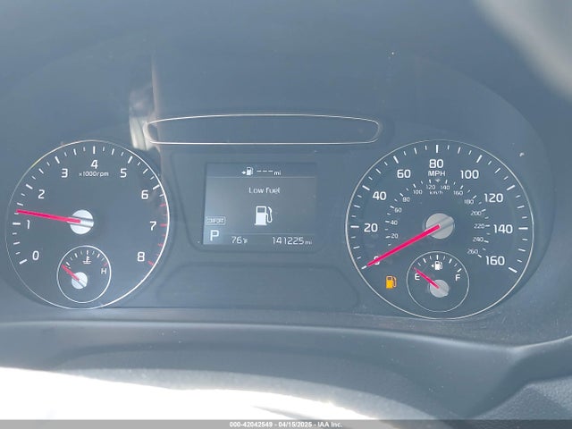 5XYPG4A50KG565227 KIA Sorento 3.3l Lx