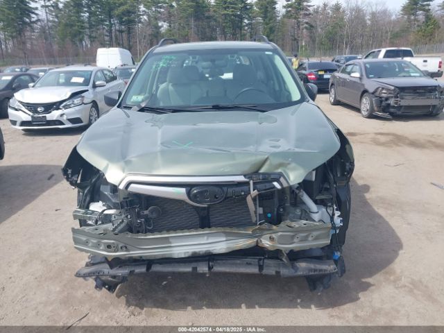 JF2SKACC8KH459569 Subaru Forester