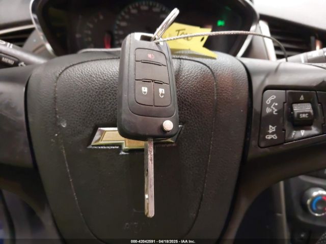 3GNCJNSBXHL173598 Chevrolet TRAX LS