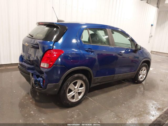 3GNCJNSBXHL173598 Chevrolet TRAX LS