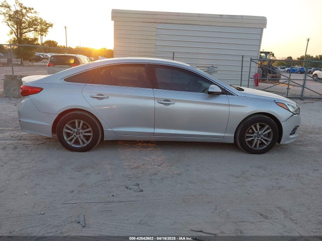 5NPE24AFXGH309594 Hyundai SONATA SE