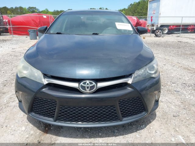 4T1BF1FK2FU476205 Toyota CAMRY SE
