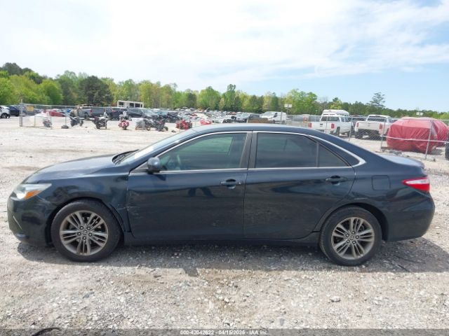 4T1BF1FK2FU476205 Toyota CAMRY SE