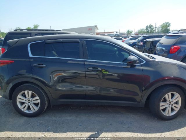 KNDPM3AC2J7458841 KIA Sportage Lx