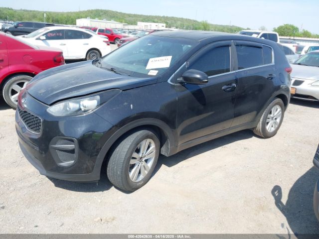KNDPM3AC2J7458841 KIA Sportage Lx
