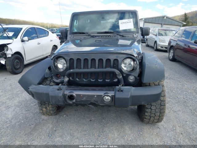 1C4HJWDG2JL930461 Jeep Wrangler Jk Unlimited Sport S 4x4