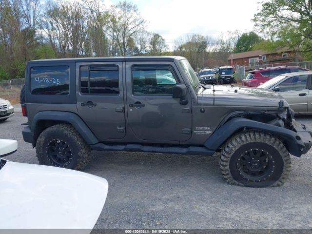1C4HJWDG2JL930461 Jeep Wrangler Jk Unlimited Sport S 4x4
