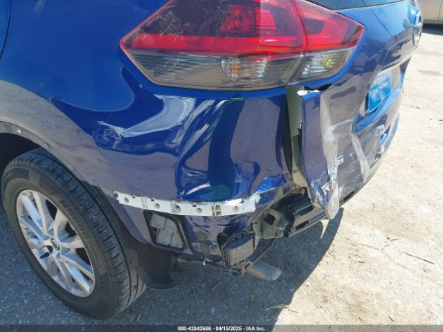 5N1AT2MT3KC843960 Nissan 2019
