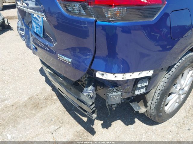 5N1AT2MT3KC843960 Nissan 2019