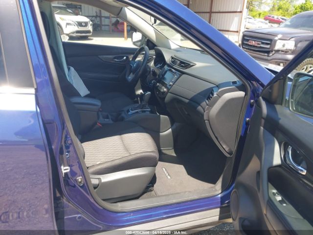 5N1AT2MT3KC843960 Nissan 2019