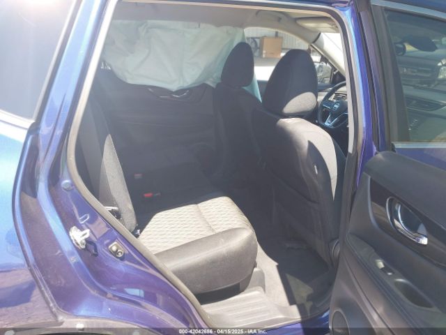 5N1AT2MT3KC843960 Nissan 2019