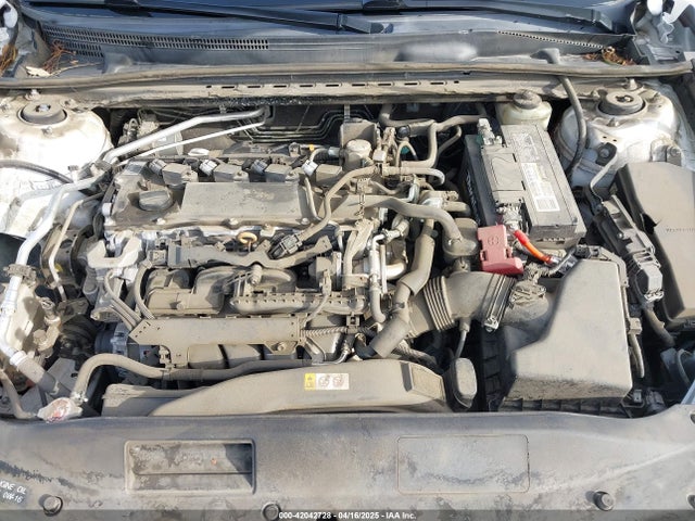 4T1B11HK7JU058906 Toyota CAMRY SE