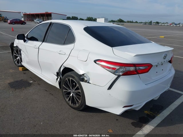 4T1B11HK7JU058906 Toyota CAMRY SE