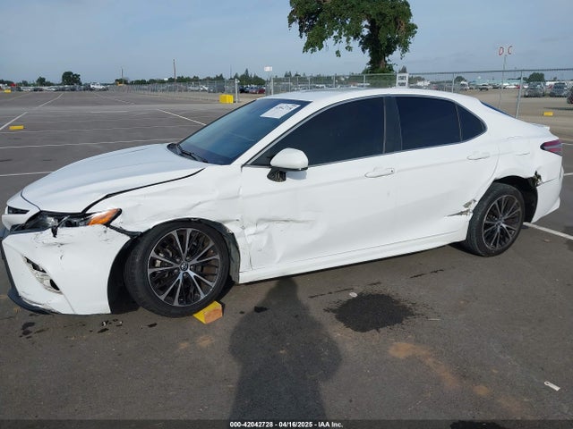 4T1B11HK7JU058906 Toyota CAMRY SE