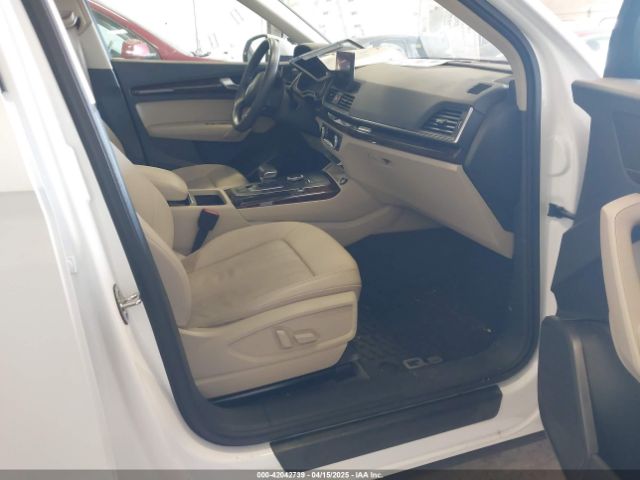 2019 AUDI Q5 WA1ANAFY3K2131756 Photo 4