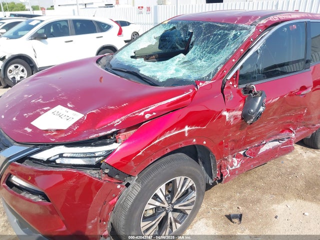 JN8AT3BAXMW009086 Nissan Rogue Sv Fwd