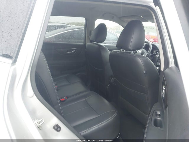 5N1AT2MT5LC814171 Nissan Rogue Sv Fwd