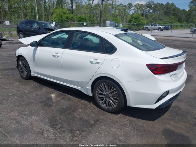 3KPF54AD8PE638941 KIA Forte Gt-line