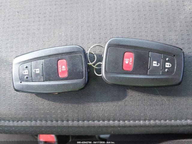 JTDKAMFU6N3158307 Toyota Prius Le